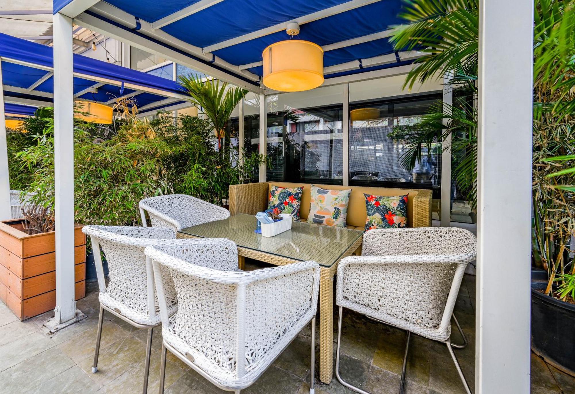 The Park Bangalore, Mg Road Εξωτερικό φωτογραφία The Terrace at The Standard East Village