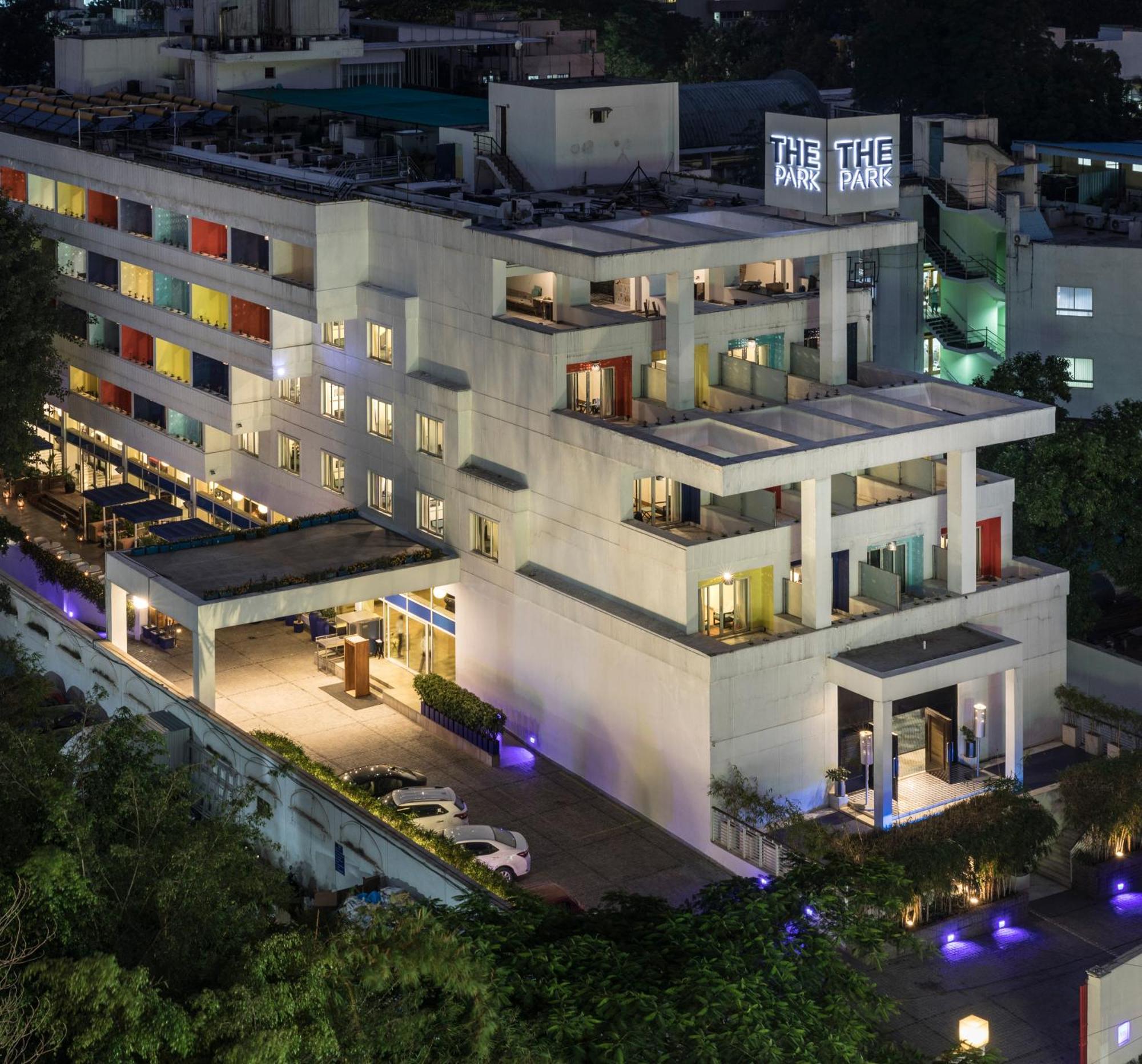 The Park Bangalore, Mg Road Εξωτερικό φωτογραφία The Tree Hotel