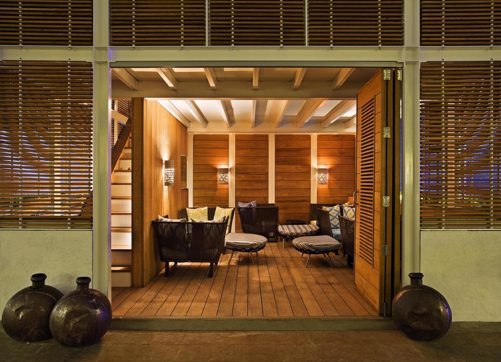 The Park Bangalore, Mg Road Εξωτερικό φωτογραφία The interior of a suite at the Mandarin Oriental, Munich