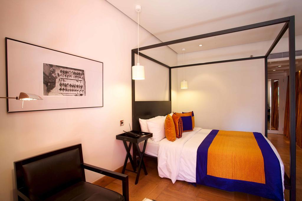 The Park Bangalore, Mg Road Εξωτερικό φωτογραφία A room at the hotel
